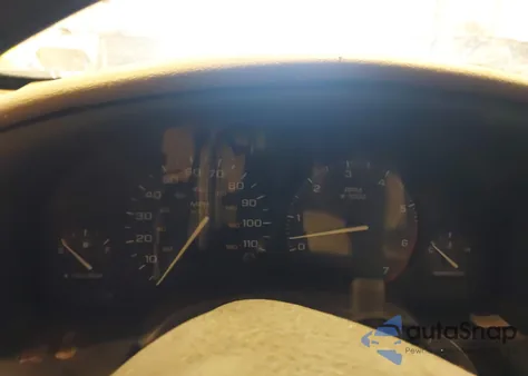 2000 Saturn Sl1 from USA, damaged, VIN 1G8ZH5285YZ217819